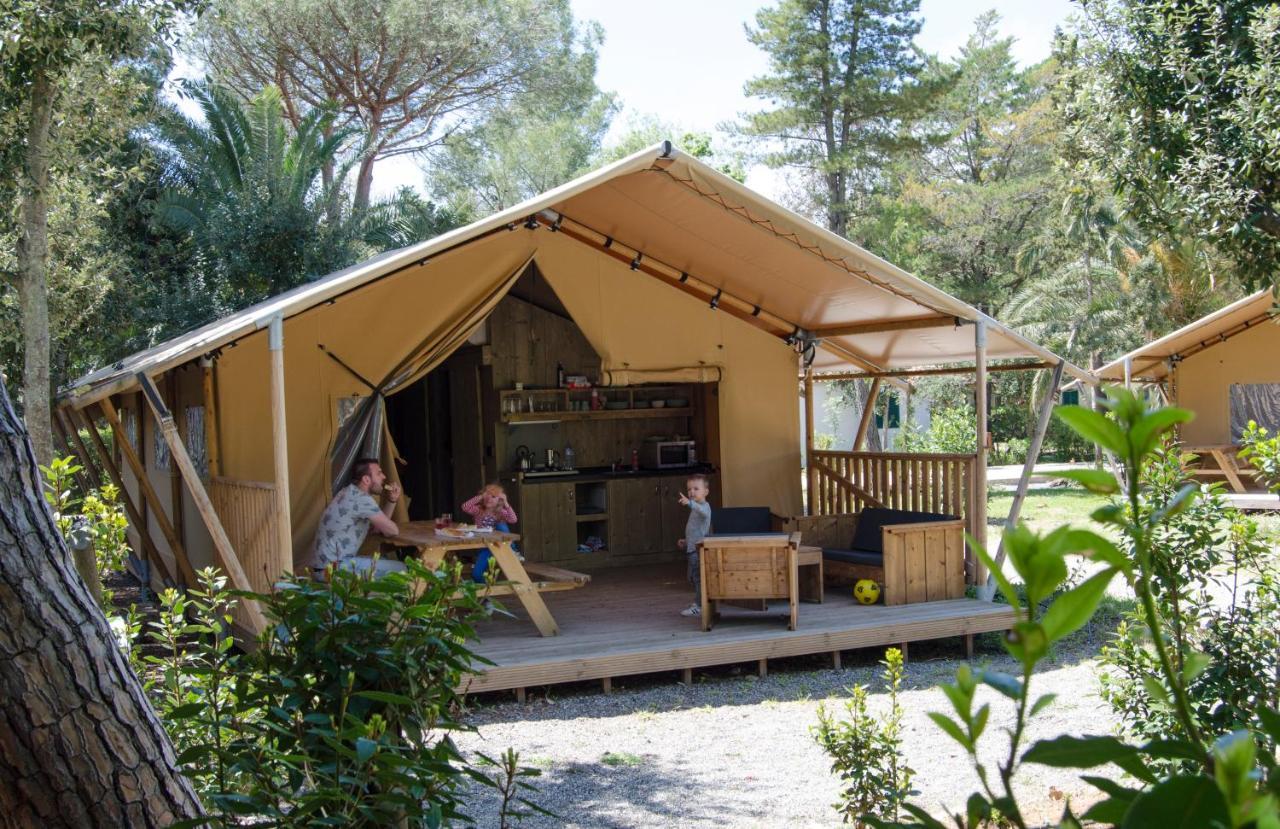 Camping Campo Dei Fiori - Glamping4All Vada Dış mekan fotoğraf