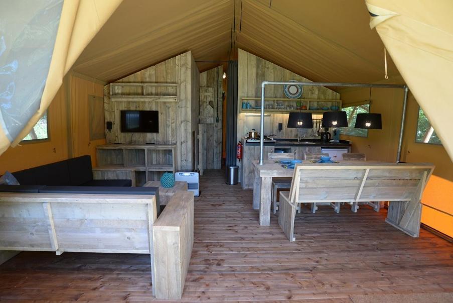 Camping Campo Dei Fiori - Glamping4All Vada Dış mekan fotoğraf